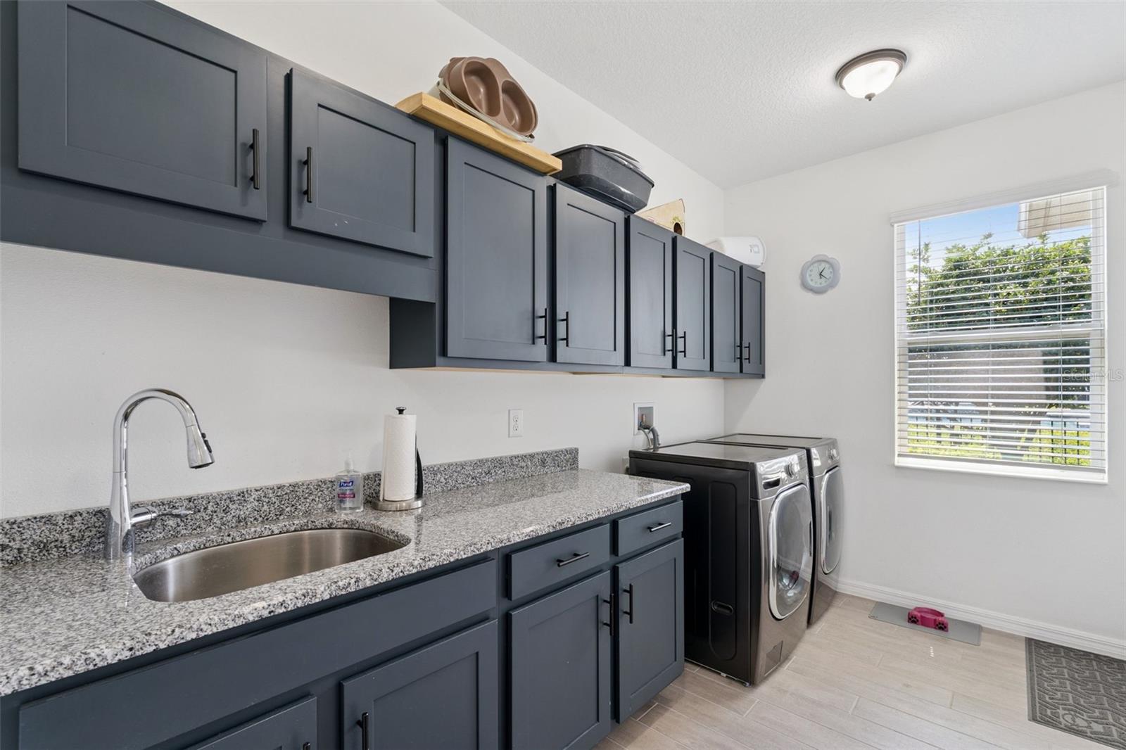 16816 LAKEMONT AVE, MONTVERDE, FL, 34756