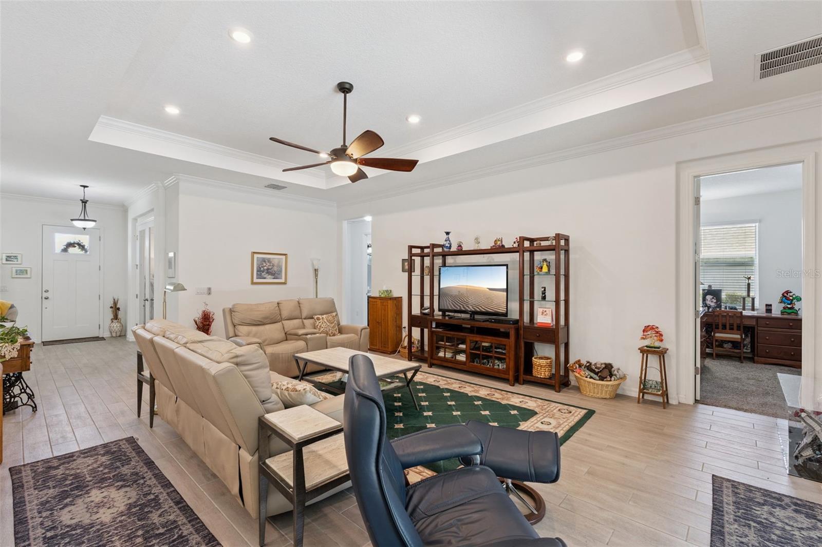 16816 LAKEMONT AVE, MONTVERDE, FL, 34756