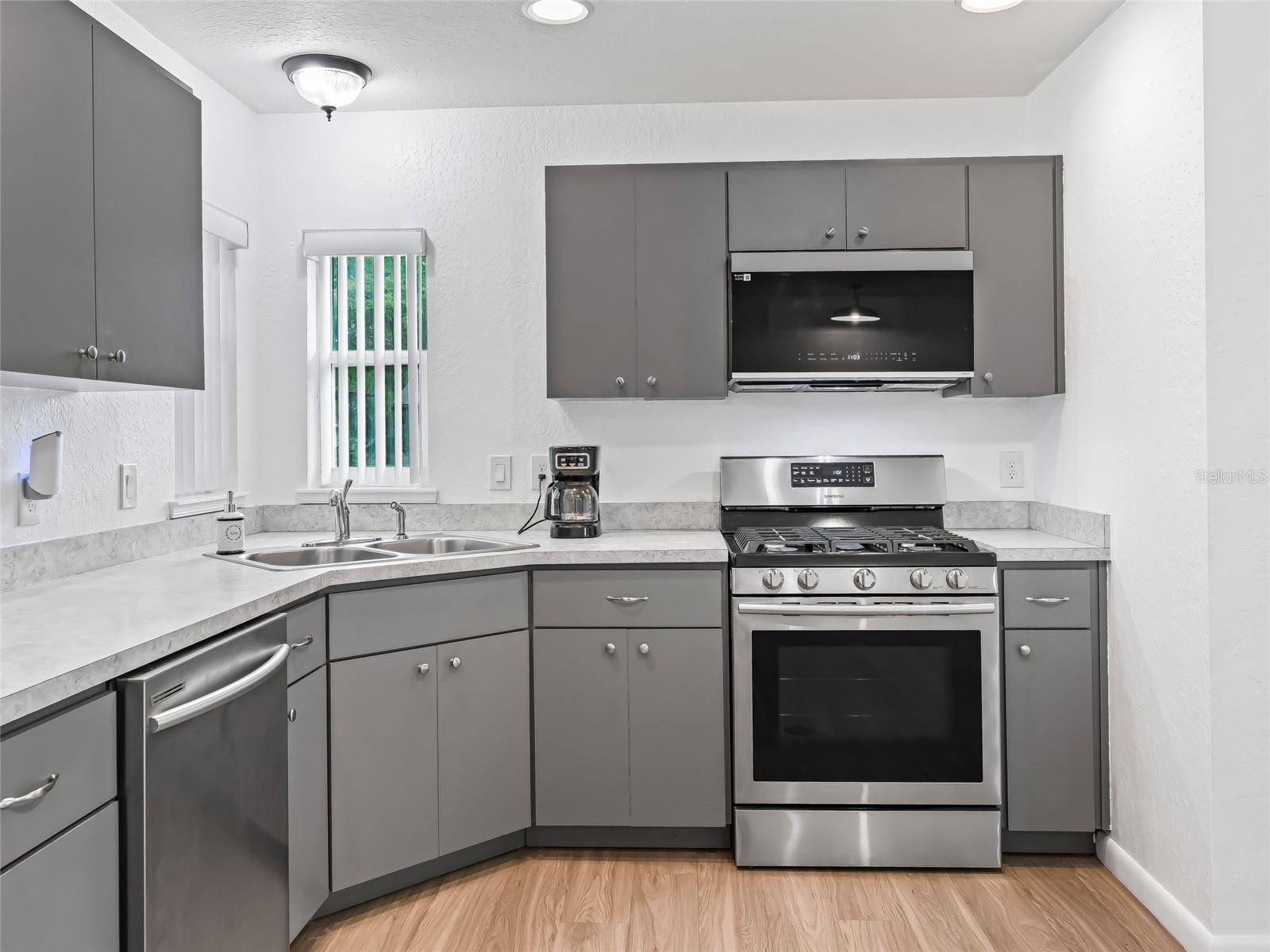 9318 CR 649, BUSHNELL, FL, 33513