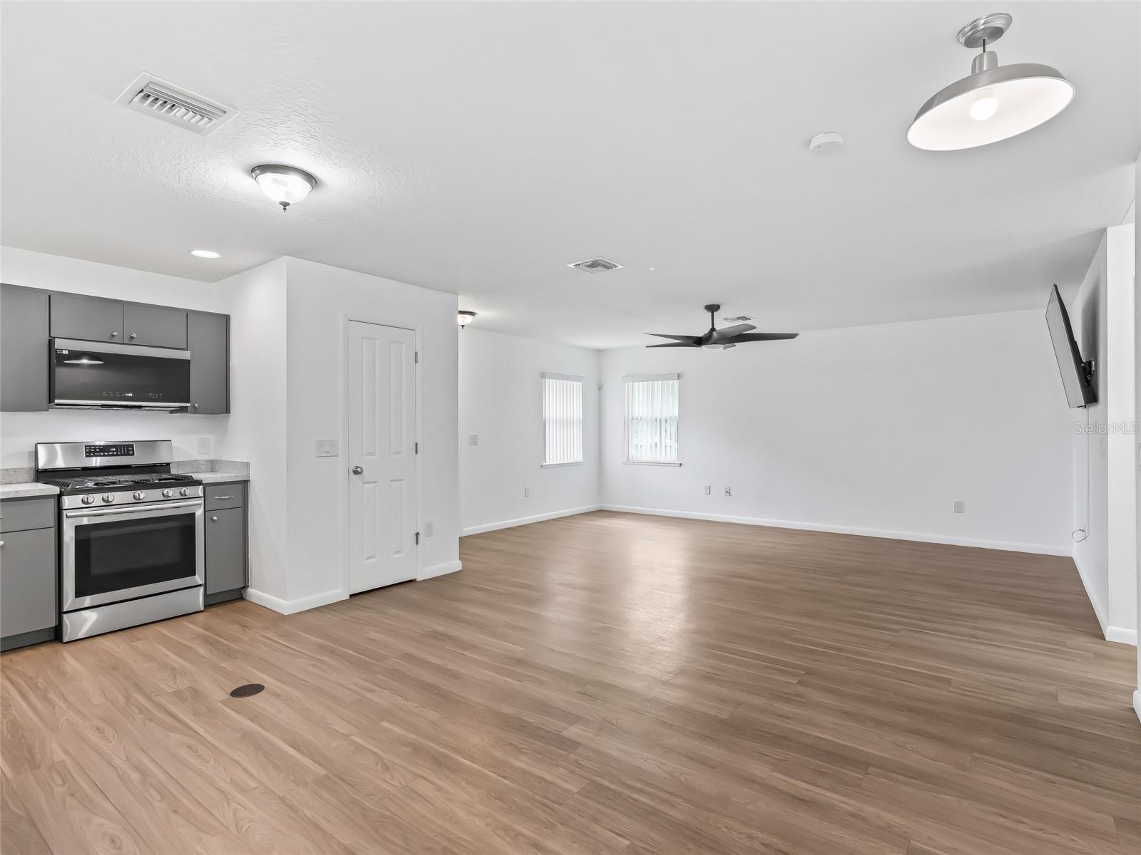 9318 CR 649, BUSHNELL, FL, 33513