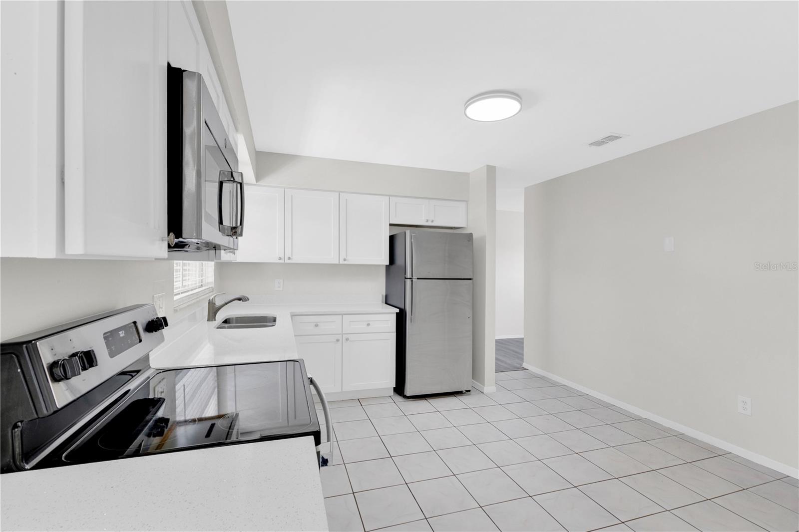 2733 MINT DR, ORLANDO, FL, 32837