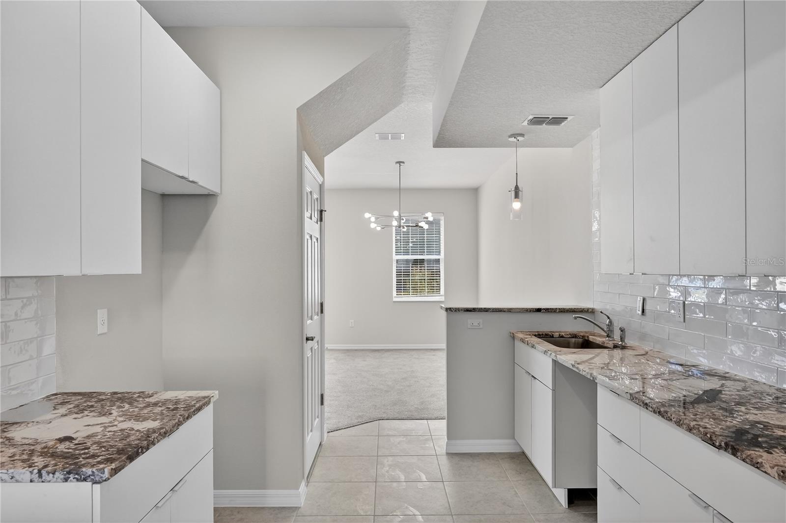 172 HOLLY VILLAGE DR, DAVENPORT, FL, 33837