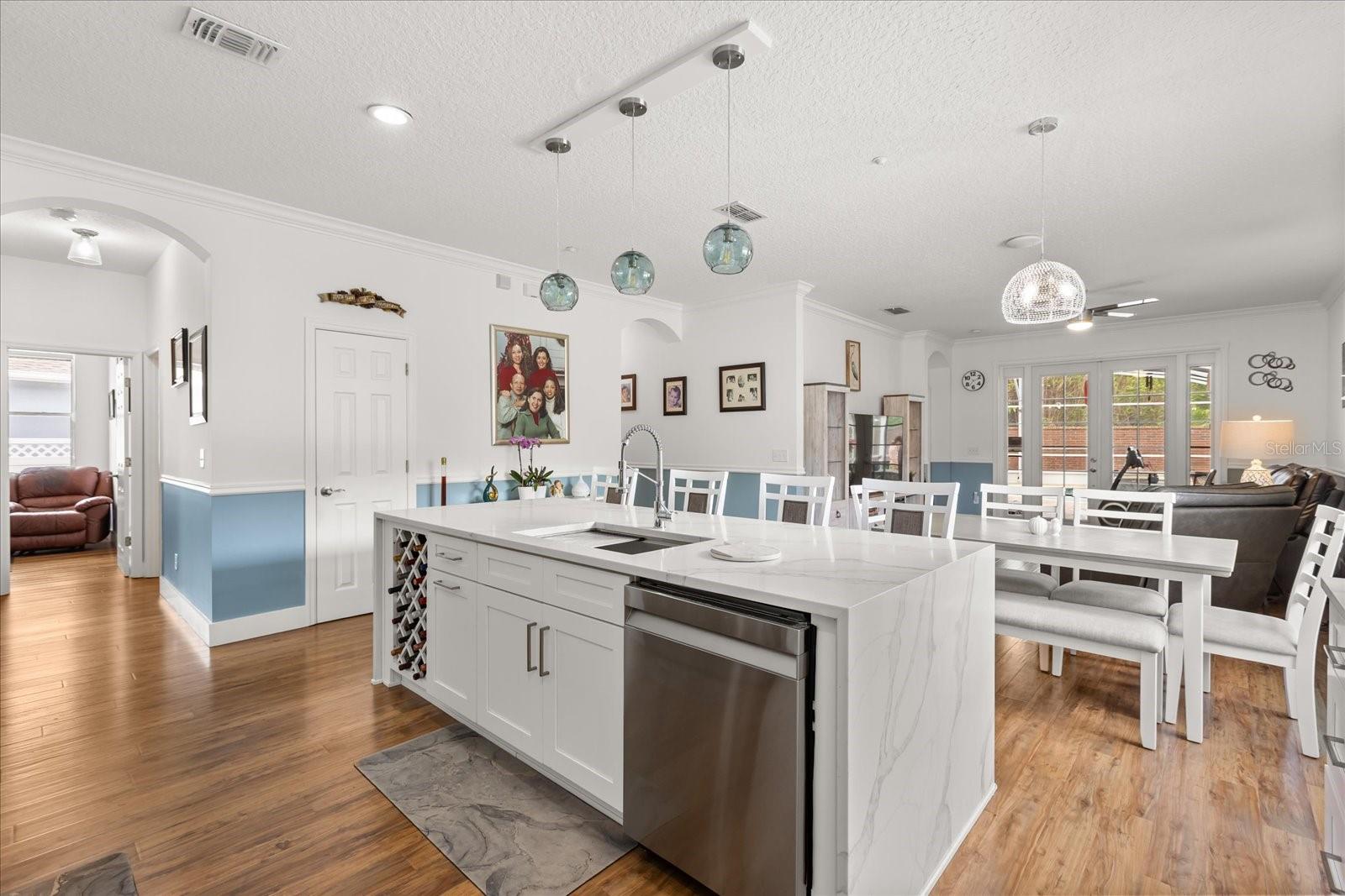 10180 CYPRESS VINE DR, ORLANDO, FL, 32827