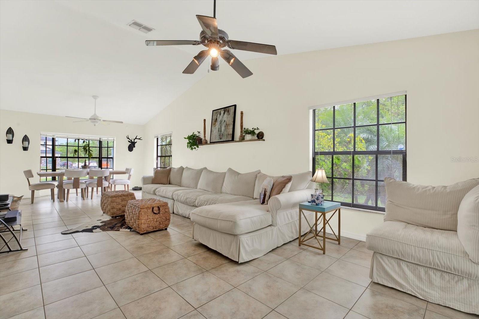 11419 DONNEYMOOR DR, RIVERVIEW, FL, 33569