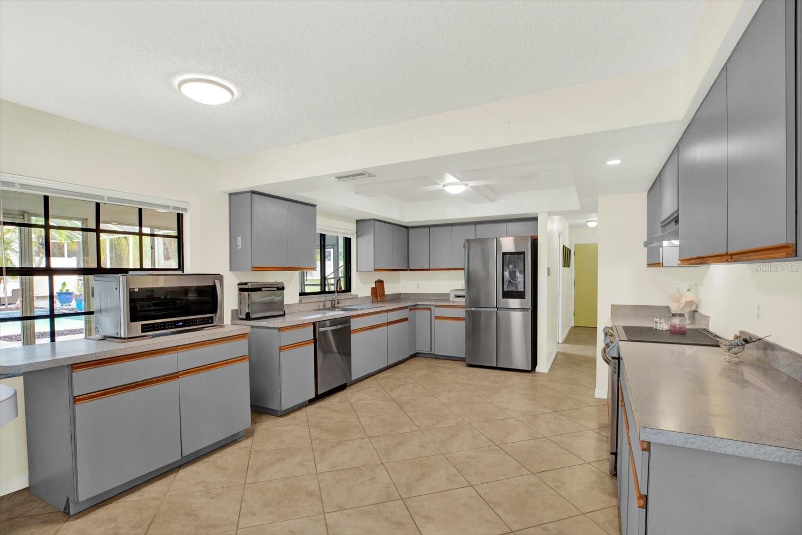11419 DONNEYMOOR DR, RIVERVIEW, FL, 33569