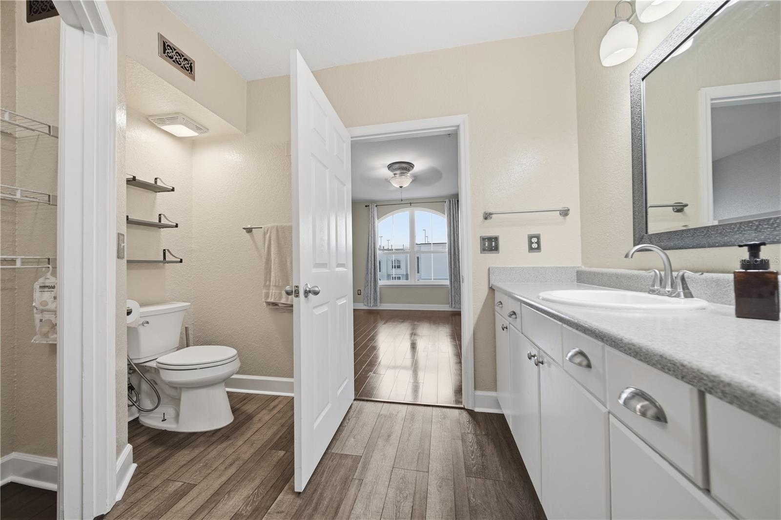 204 E SOUTH ST #6052, ORLANDO, FL, 32801