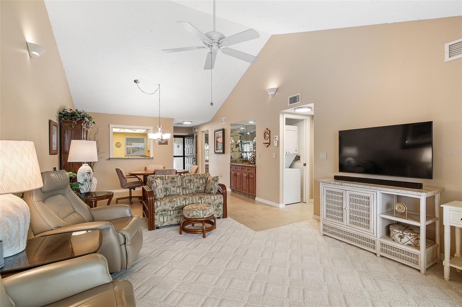 1100 CAPRI ISLES BLVD #325, VENICE, FL, 34292