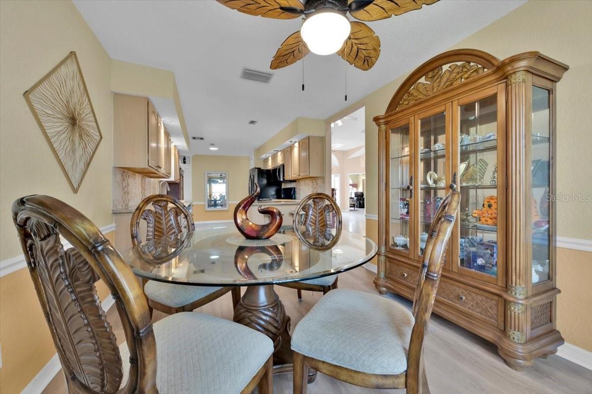 543 CLUBHILL DR, HAINES CITY, FL, 33844