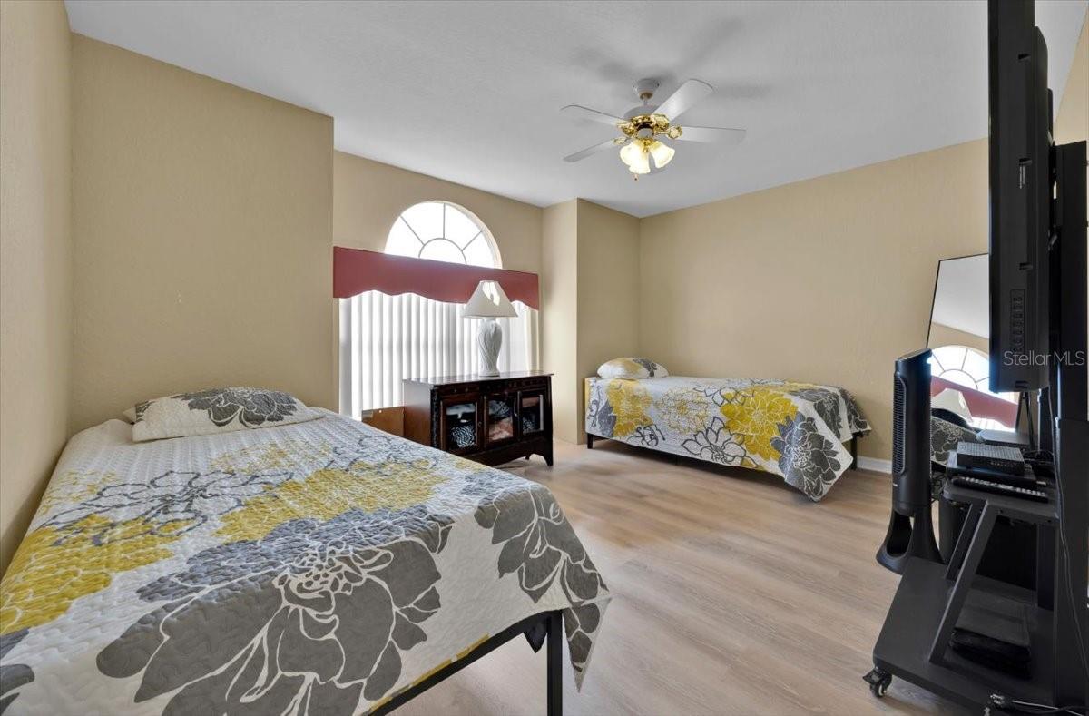 543 CLUBHILL DR, HAINES CITY, FL, 33844