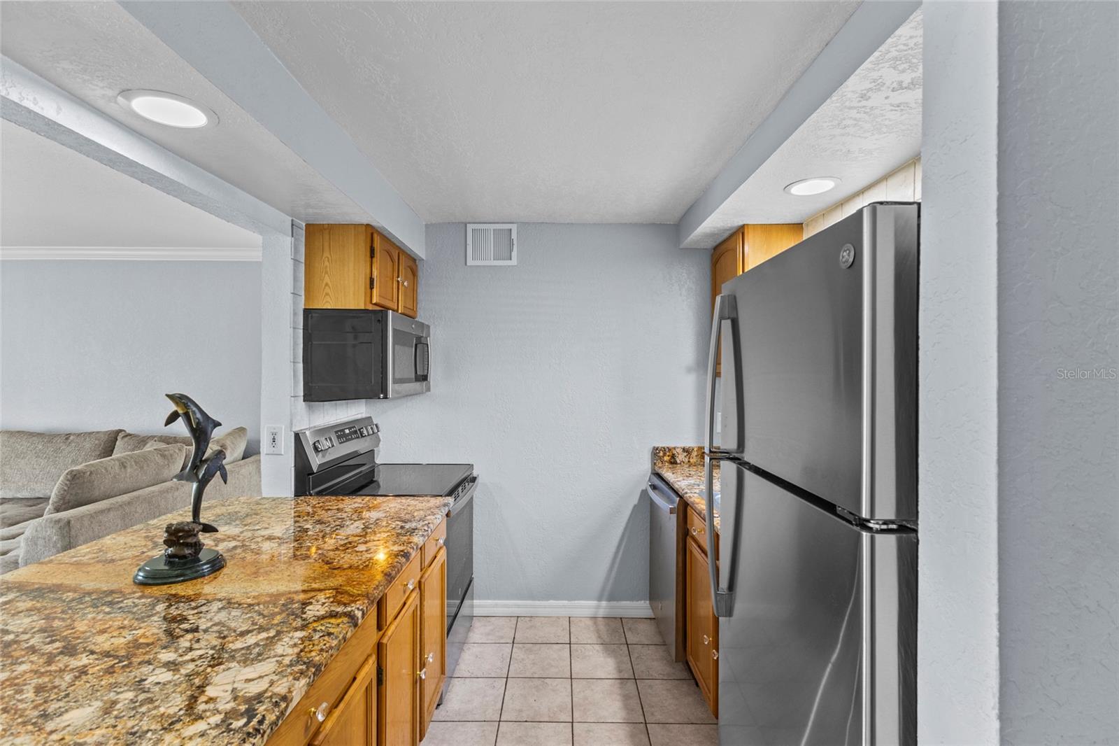 2727 75TH ST W #8A2, BRADENTON, FL, 34209