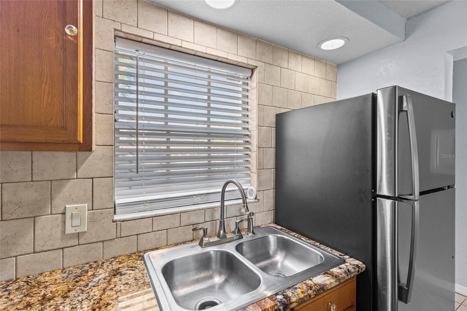 2727 75TH ST W #8A2, BRADENTON, FL, 34209