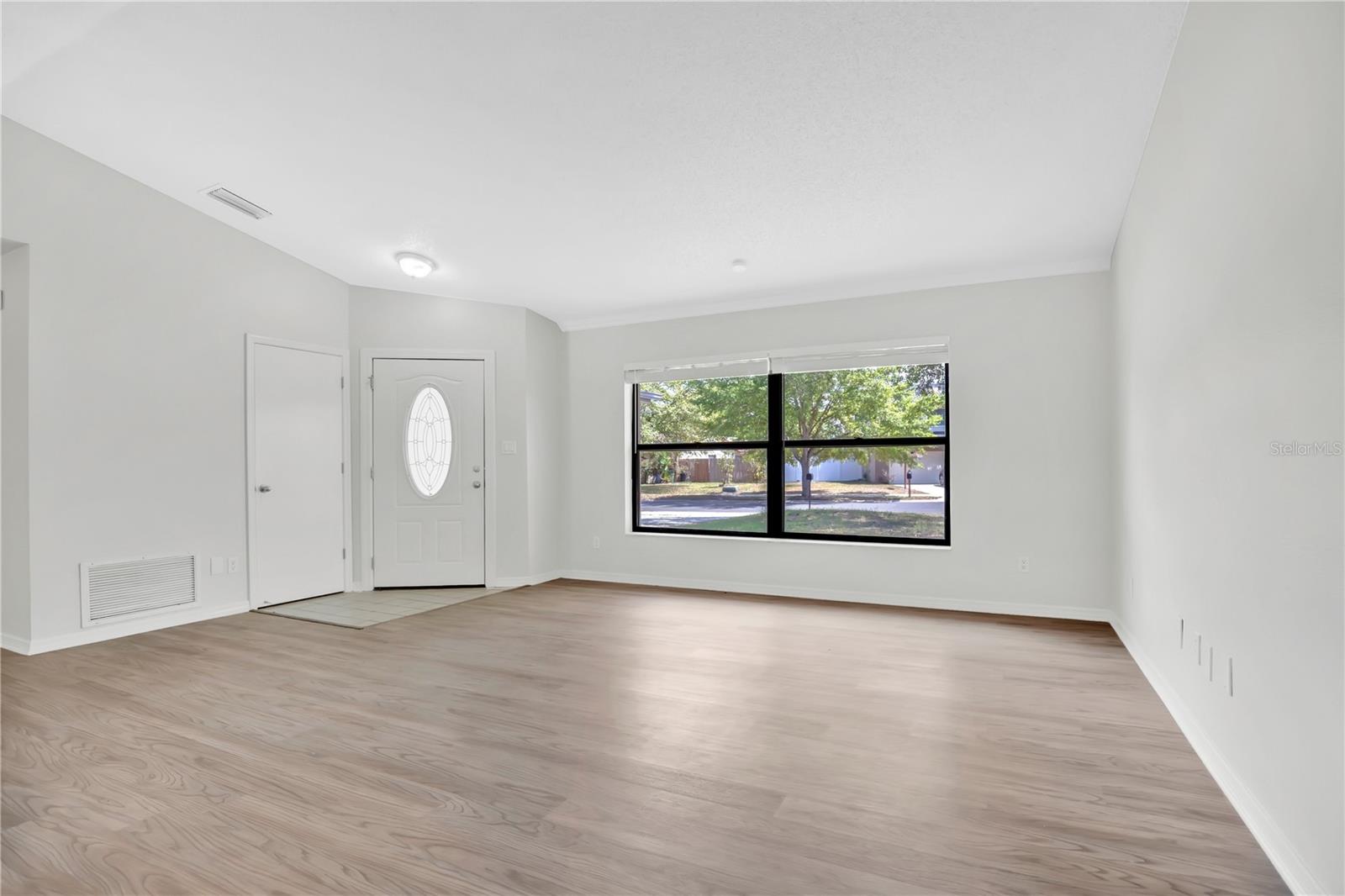 1050 DISHMAN LOOP, OVIEDO, FL, 32765