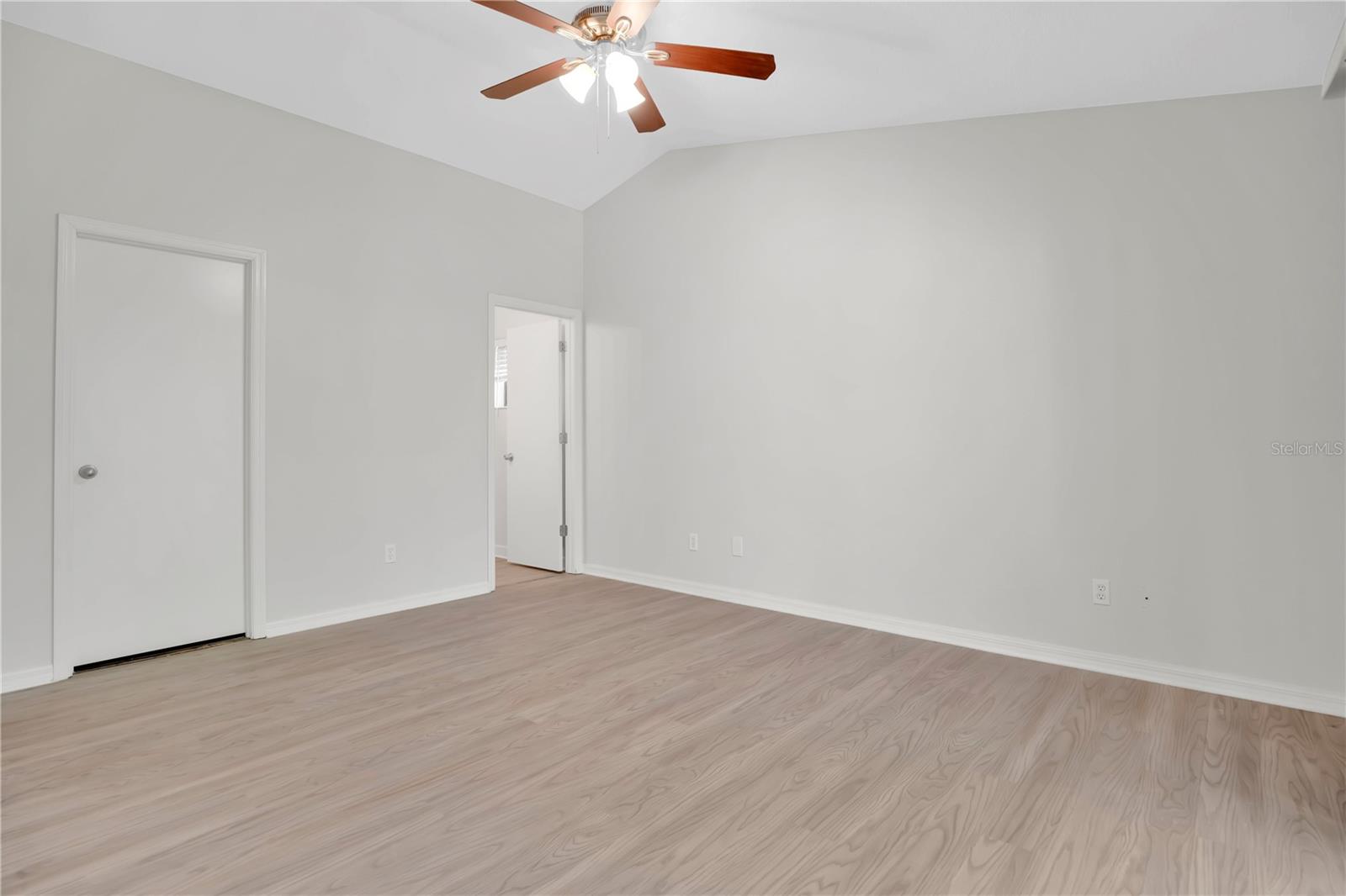 1050 DISHMAN LOOP, OVIEDO, FL, 32765