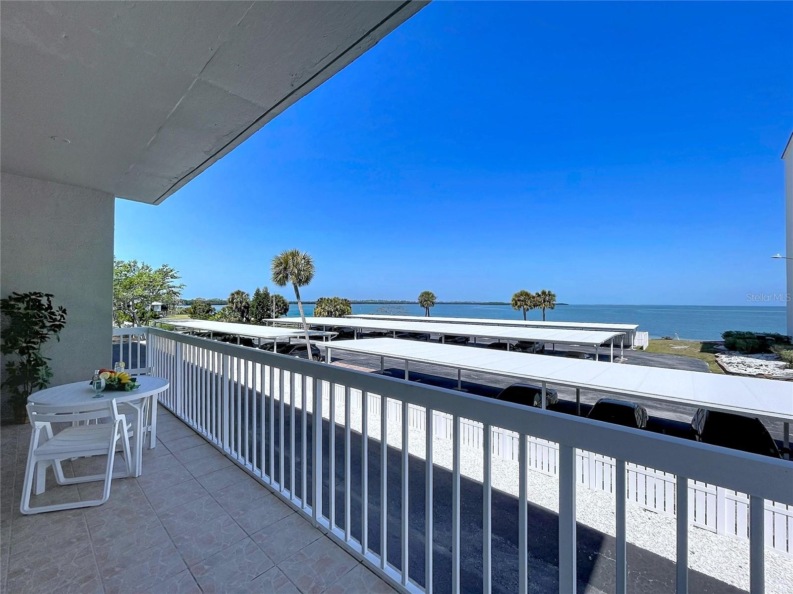 7 ISLAND PARK PL #204, DUNEDIN, FL, 34698