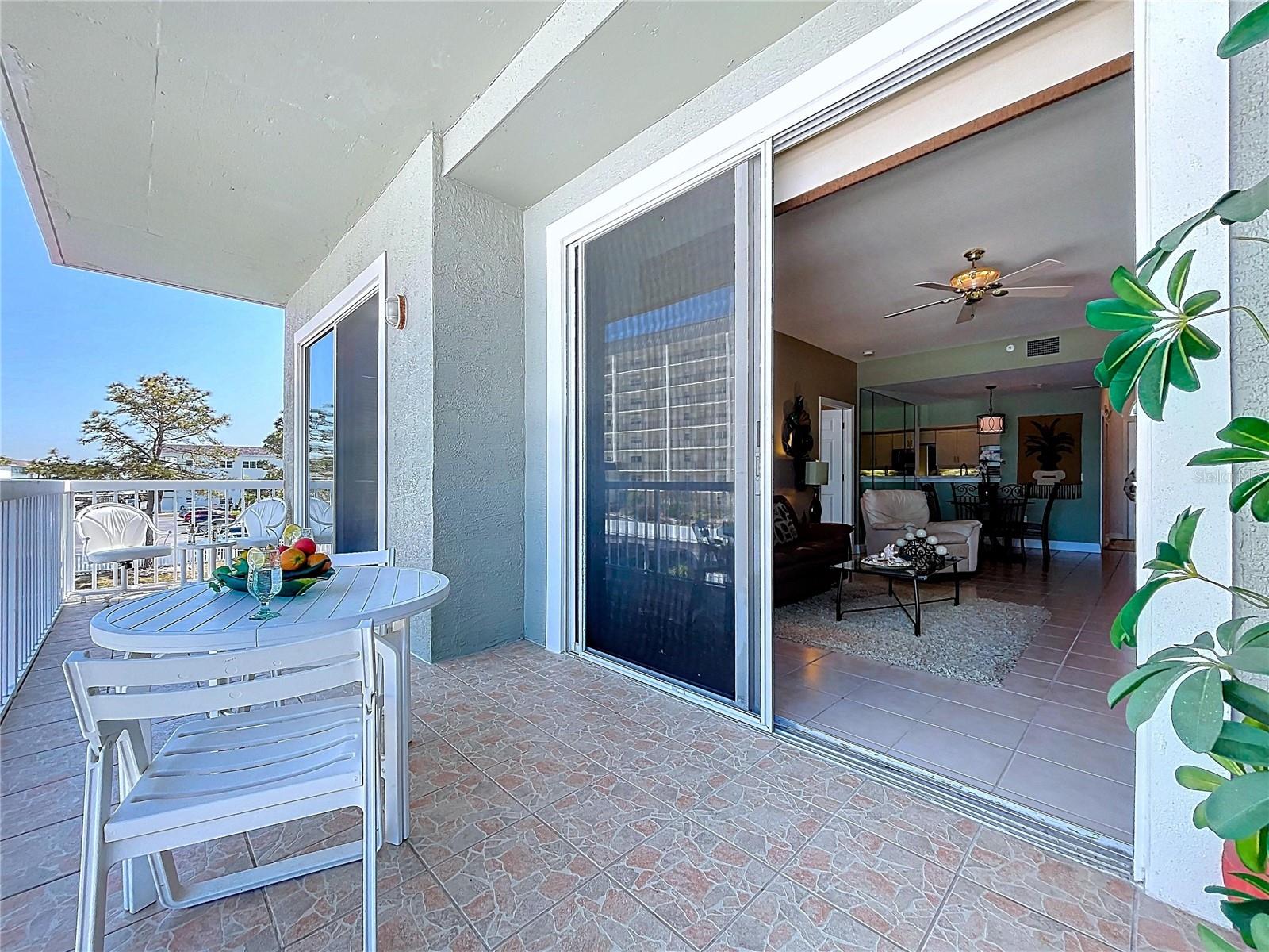 7 ISLAND PARK PL #204, DUNEDIN, FL, 34698