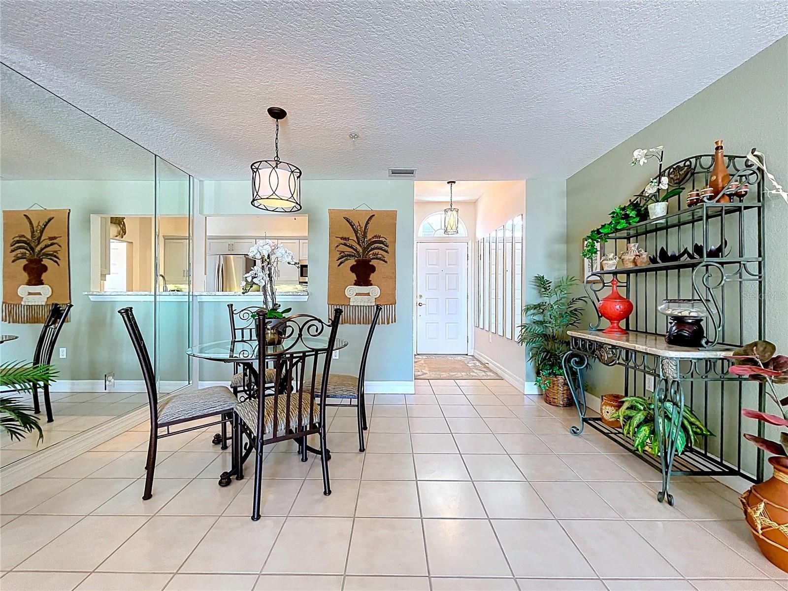 7 ISLAND PARK PL #204, DUNEDIN, FL, 34698