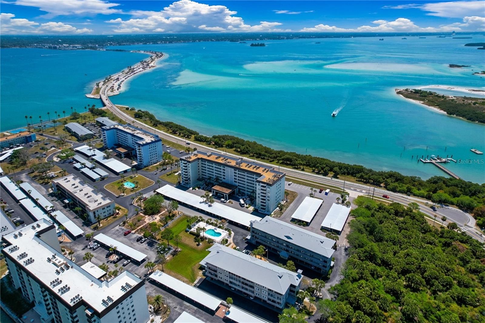 7 ISLAND PARK PL #204, DUNEDIN, FL, 34698