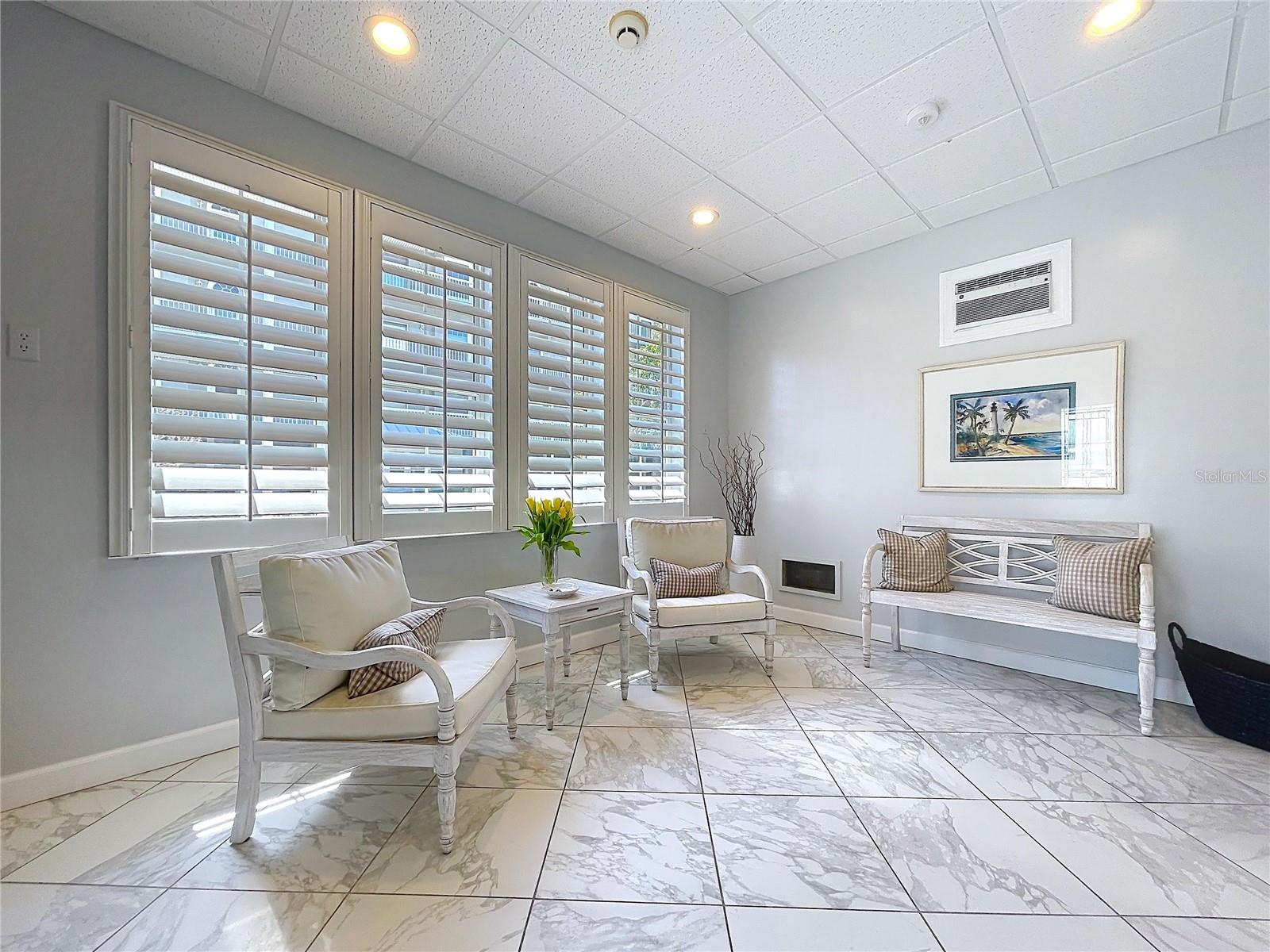 7 ISLAND PARK PL #204, DUNEDIN, FL, 34698