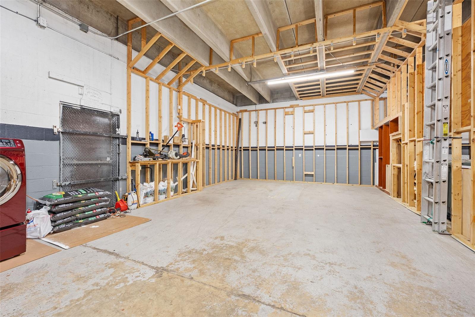 974 S NOVA RD, ORMOND BEACH, FL, 32174