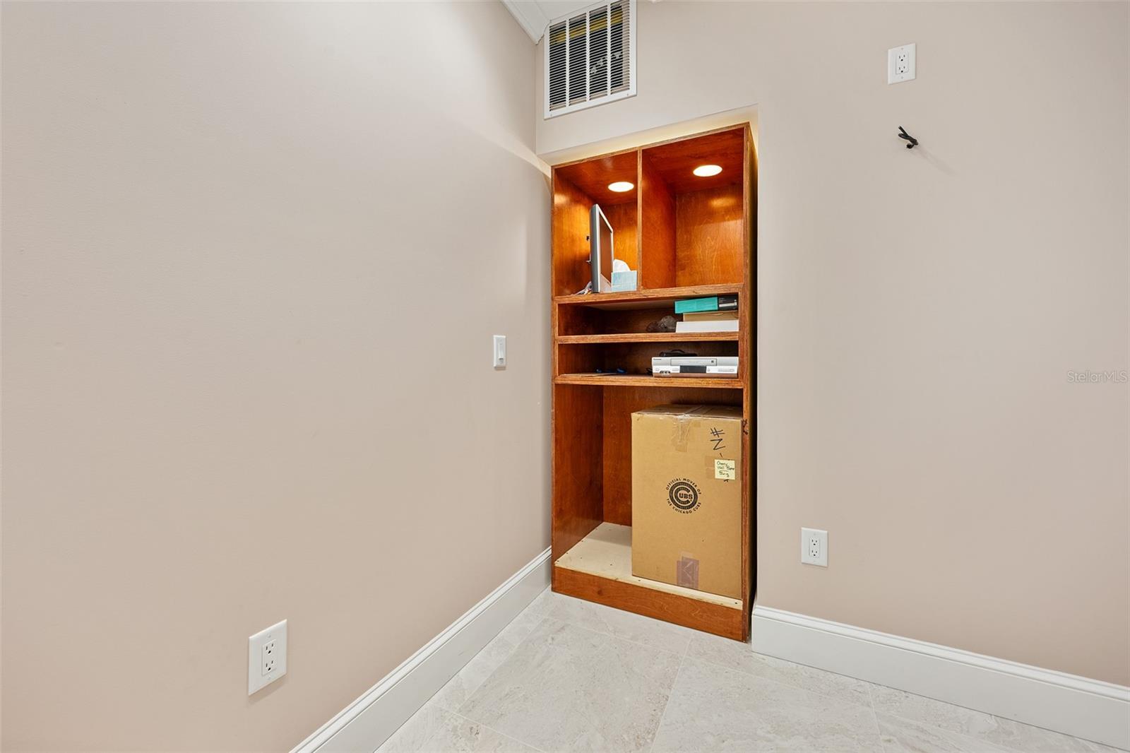 974 S NOVA RD, ORMOND BEACH, FL, 32174