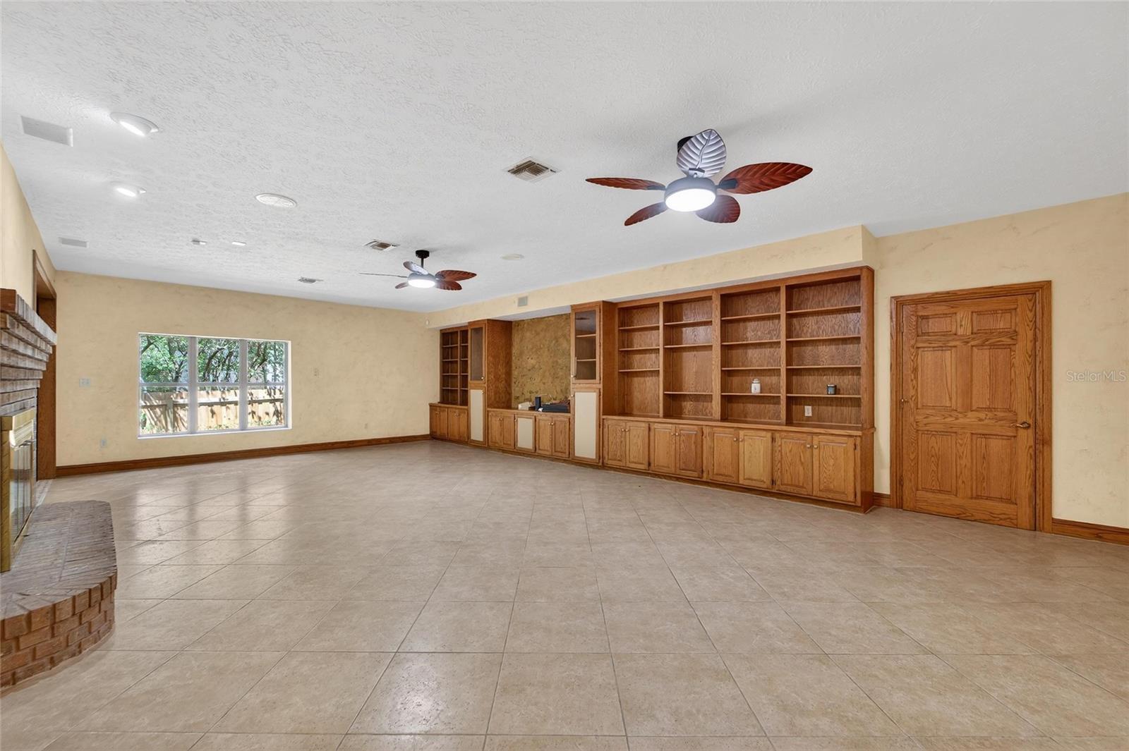 902 RIVER RAPIDS AVE, BRANDON, FL, 33511