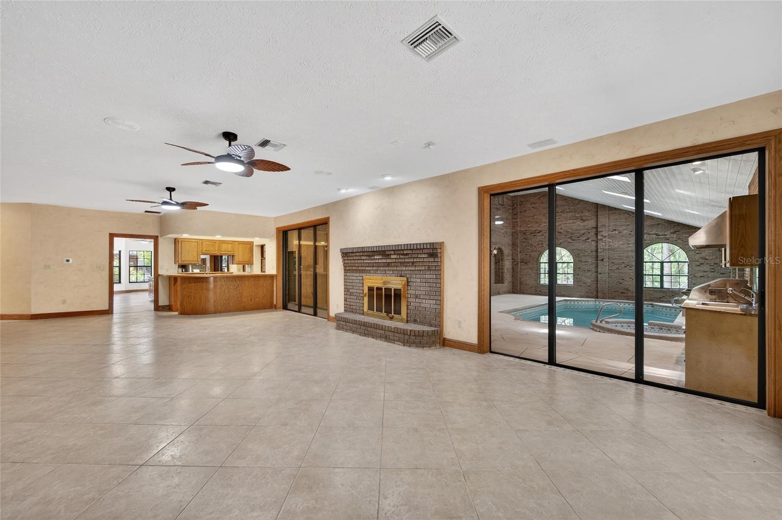 902 RIVER RAPIDS AVE, BRANDON, FL, 33511