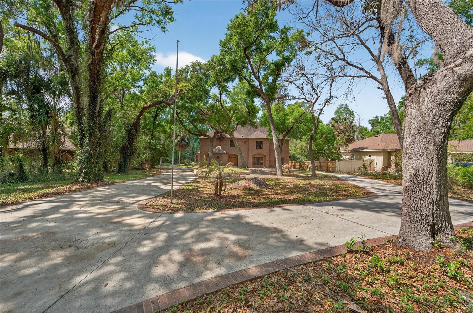 902 RIVER RAPIDS AVE, BRANDON, FL, 33511
