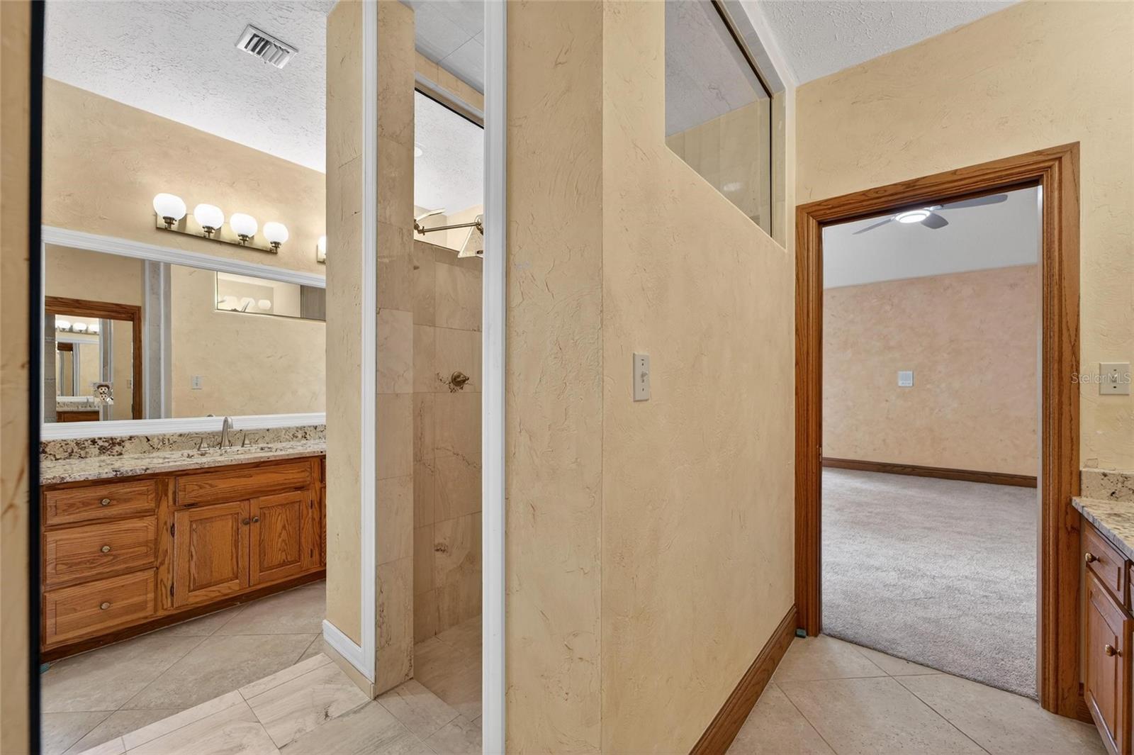 902 RIVER RAPIDS AVE, BRANDON, FL, 33511