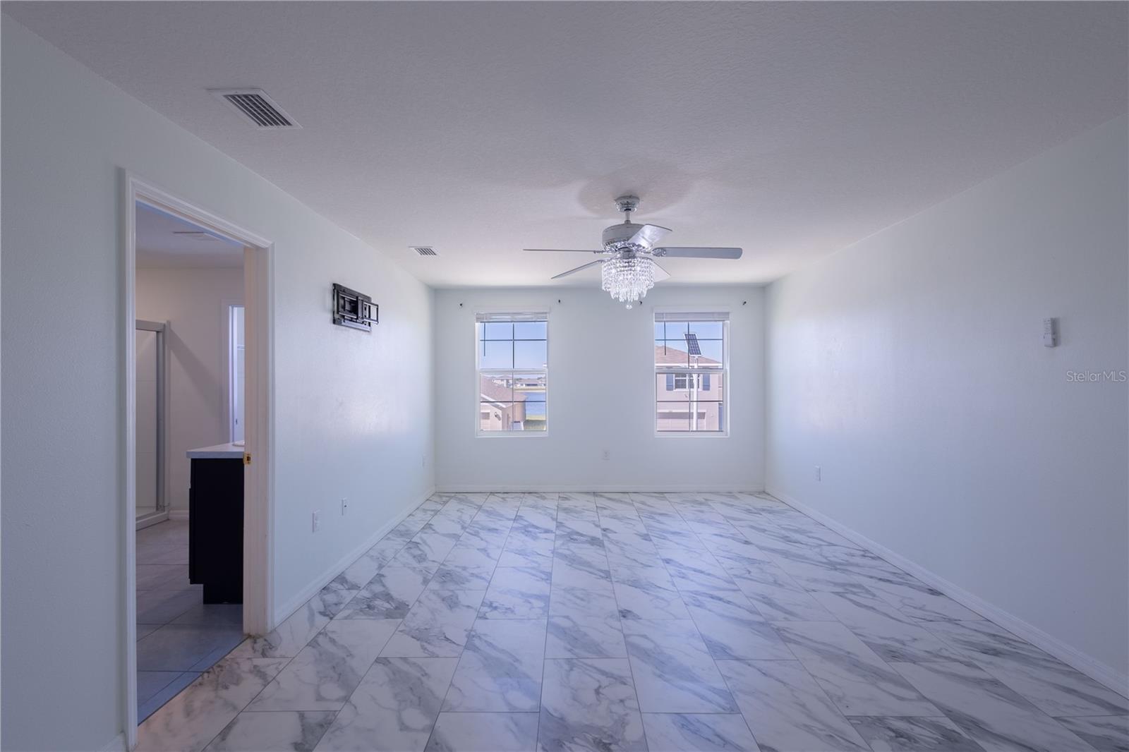 5455 LOGAN CAVE AVE, WIMAUMA, FL, 33598