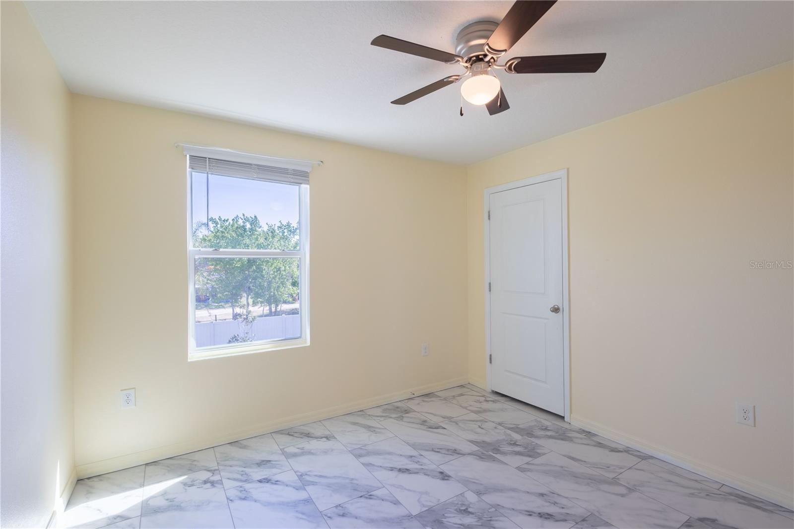 5455 LOGAN CAVE AVE, WIMAUMA, FL, 33598