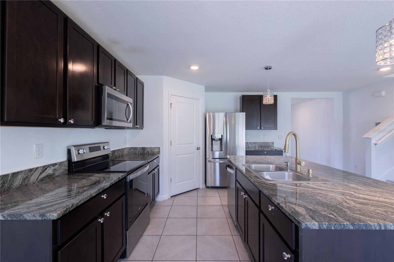5455 LOGAN CAVE AVE, WIMAUMA, FL, 33598