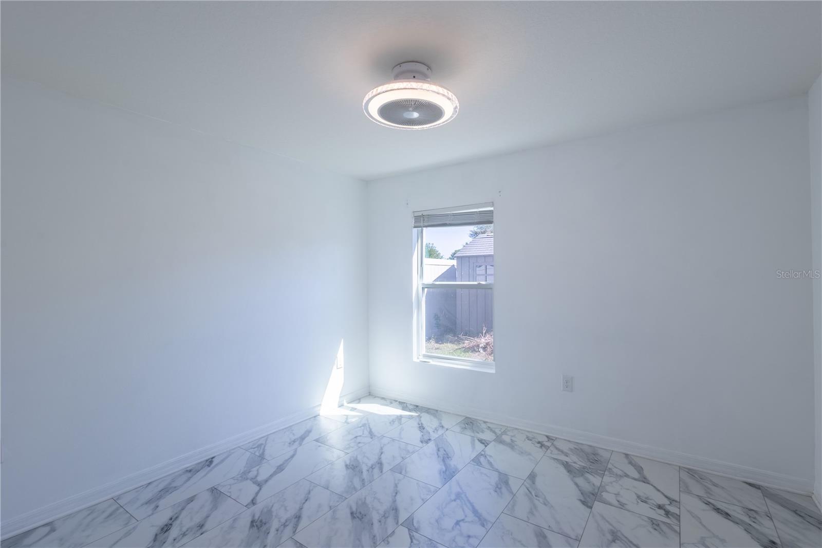 5455 LOGAN CAVE AVE, WIMAUMA, FL, 33598