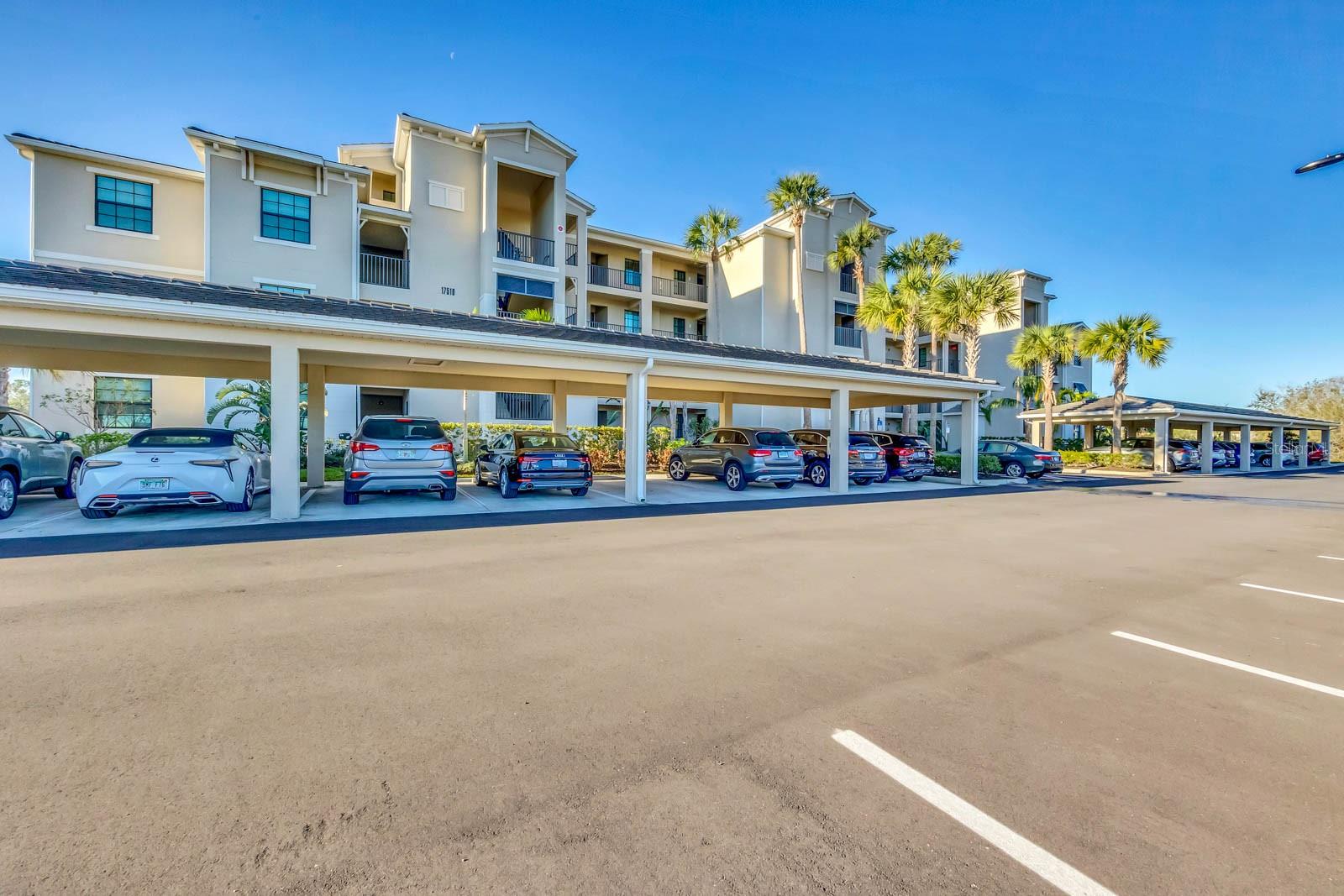 17510 GAWTHROP DR #404, LAKEWOOD RANCH, FL, 34211