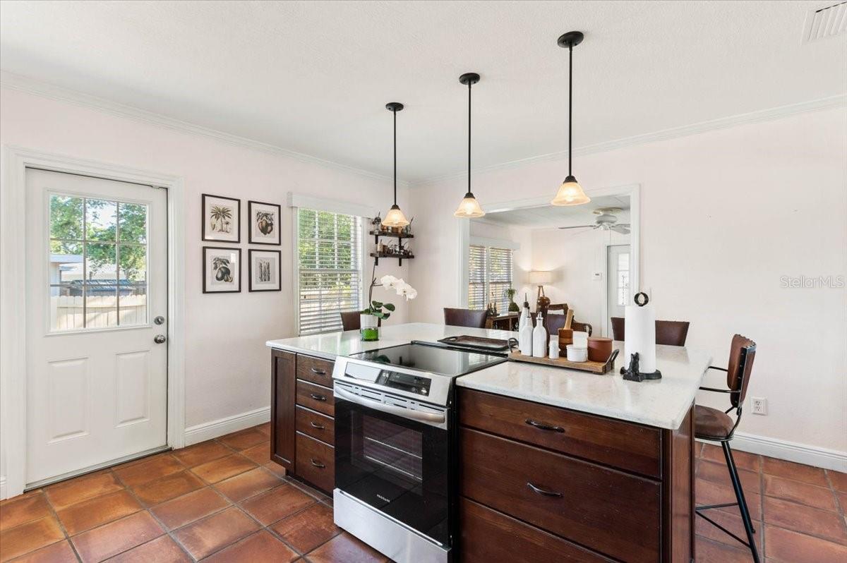 2514 15TH AVE W, BRADENTON, FL, 34205