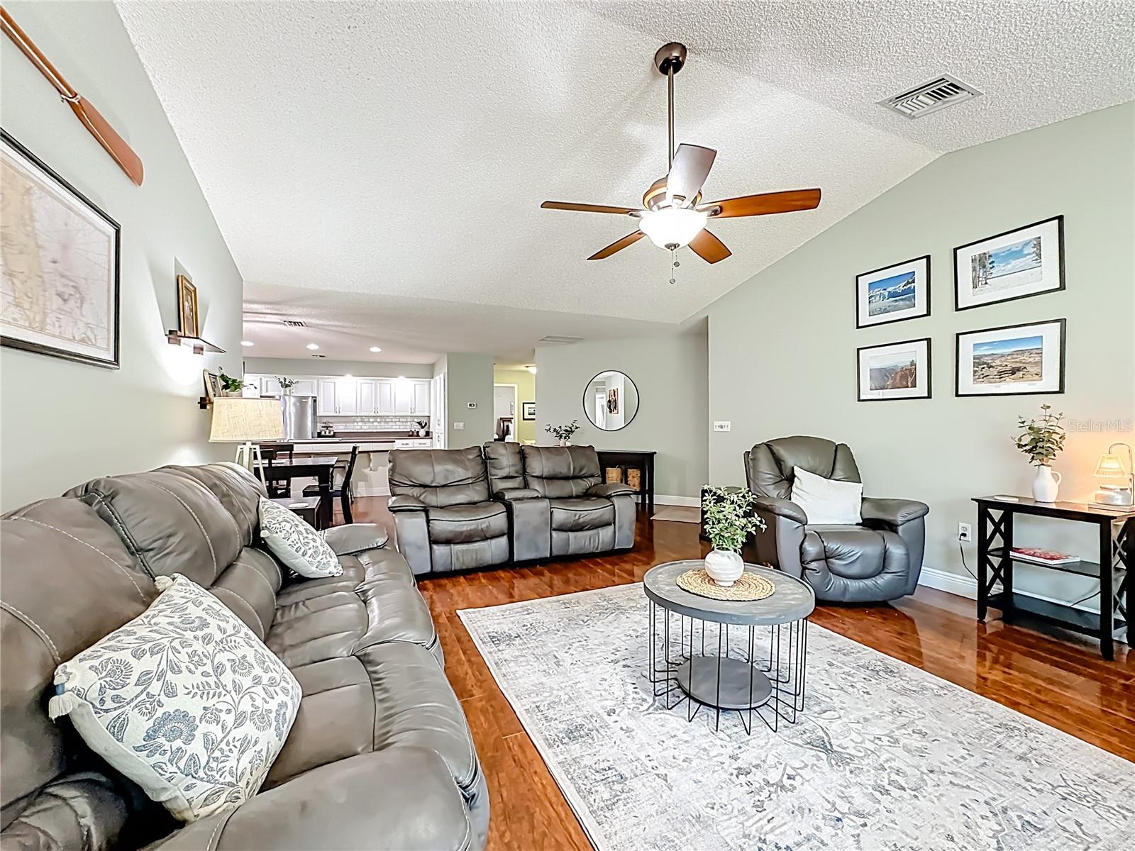 916 87TH ST NW, BRADENTON, FL, 34209