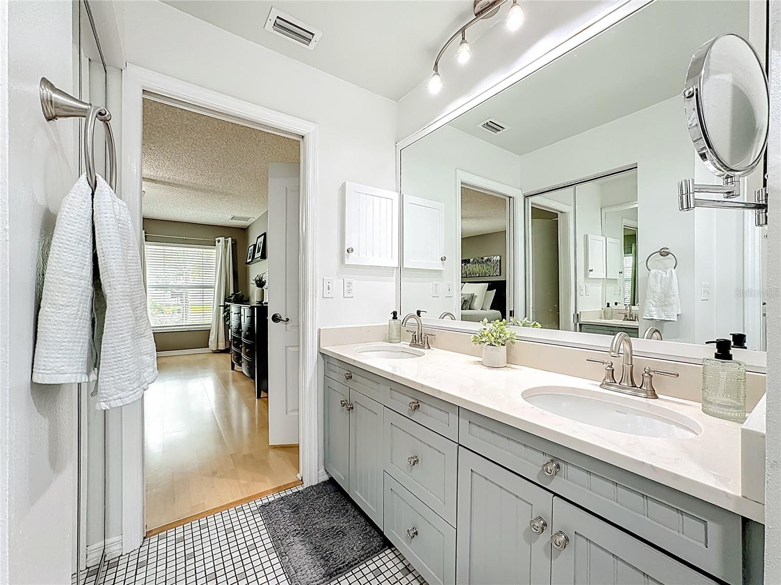 916 87TH ST NW, BRADENTON, FL, 34209