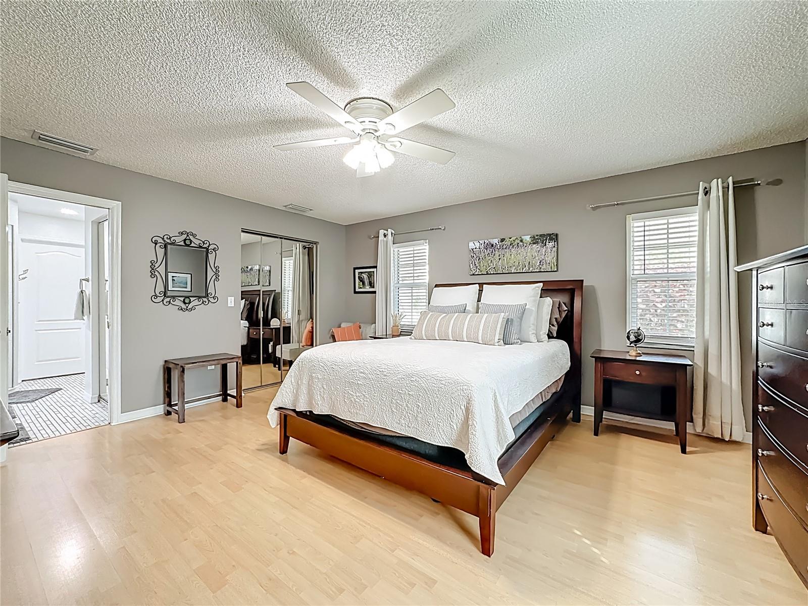 916 87TH ST NW, BRADENTON, FL, 34209