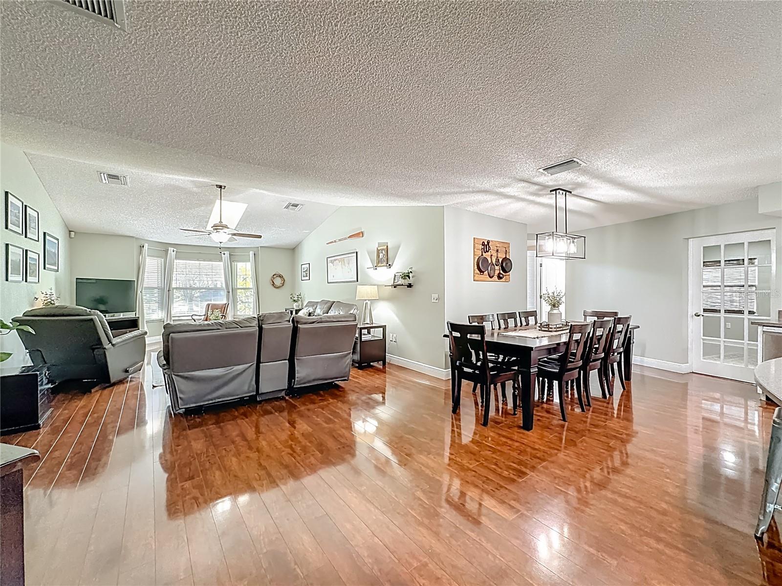 916 87TH ST NW, BRADENTON, FL, 34209