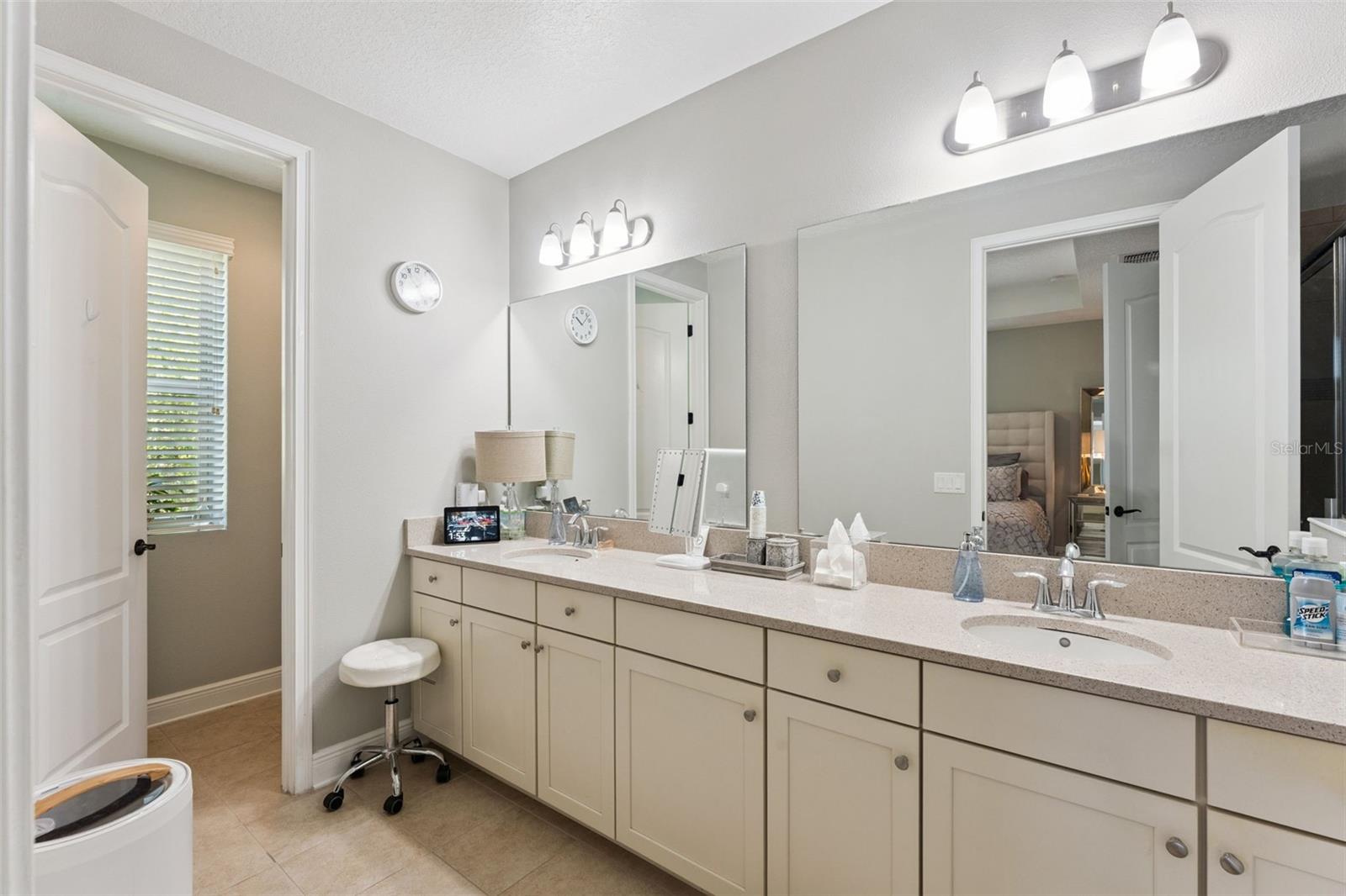 9938 EAGLE CREEK CENTER BLVD, ORLANDO, FL, 32832