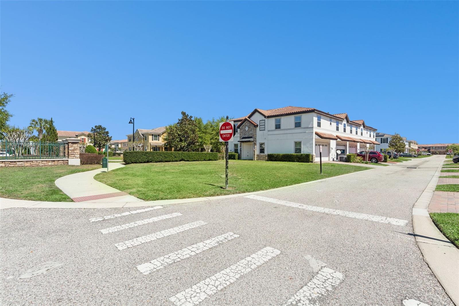 9938 EAGLE CREEK CENTER BLVD, ORLANDO, FL, 32832