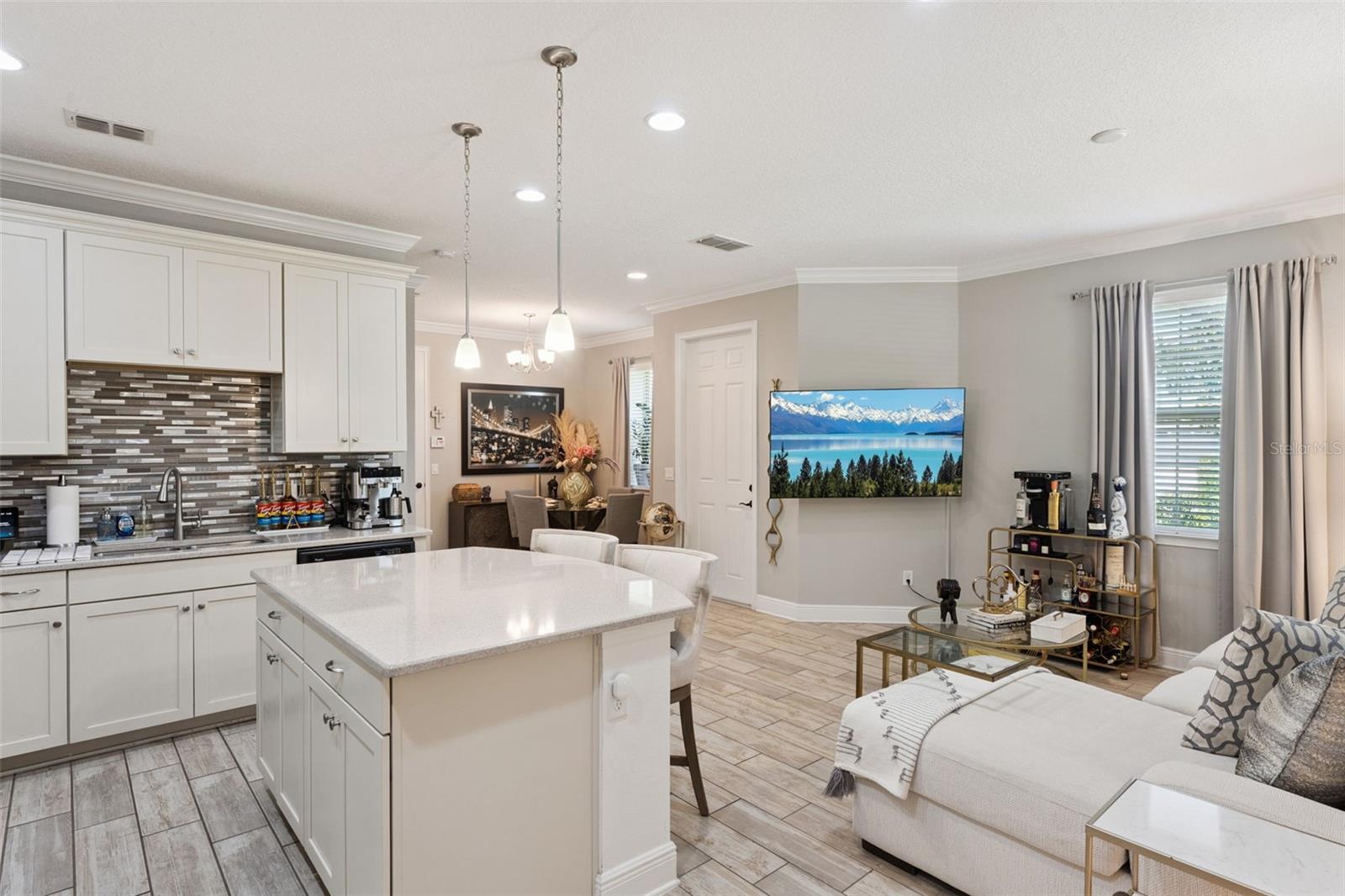 9938 EAGLE CREEK CENTER BLVD, ORLANDO, FL, 32832