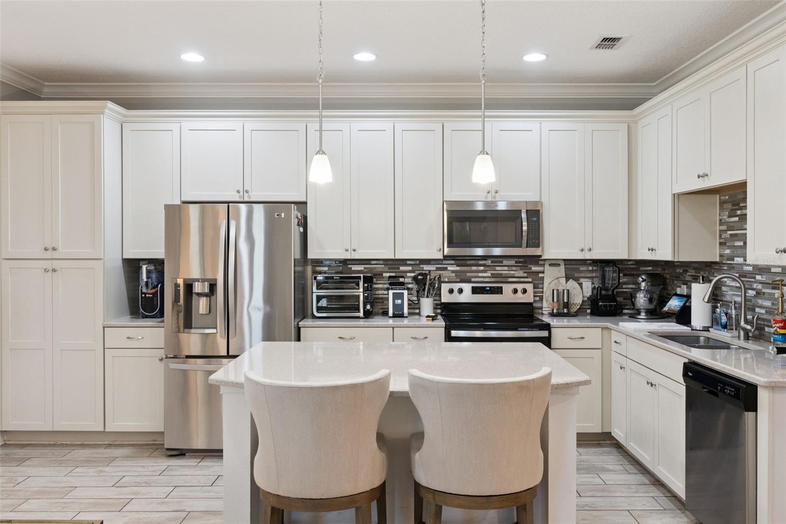 9938 EAGLE CREEK CENTER BLVD, ORLANDO, FL, 32832