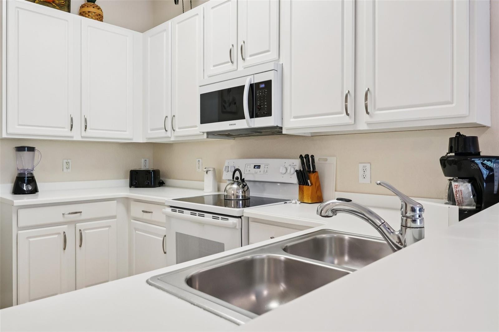 915 NEW PROVIDENCE #303, DAVENPORT, FL, 33897
