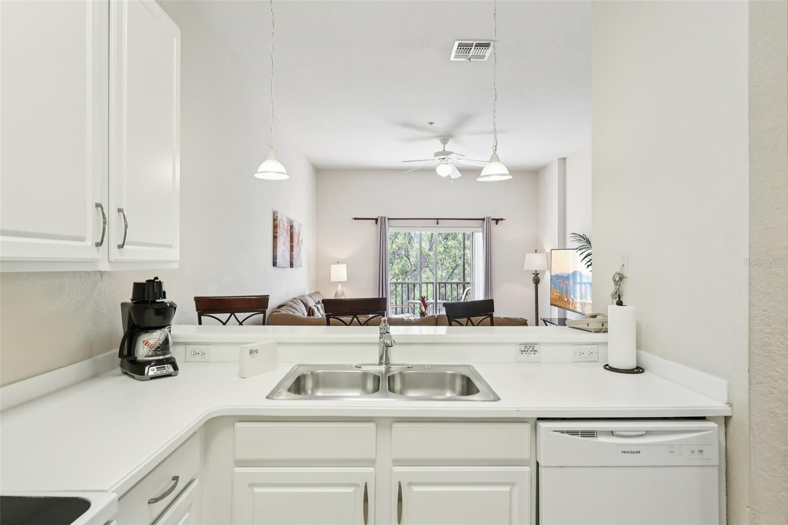 915 NEW PROVIDENCE #303, DAVENPORT, FL, 33897