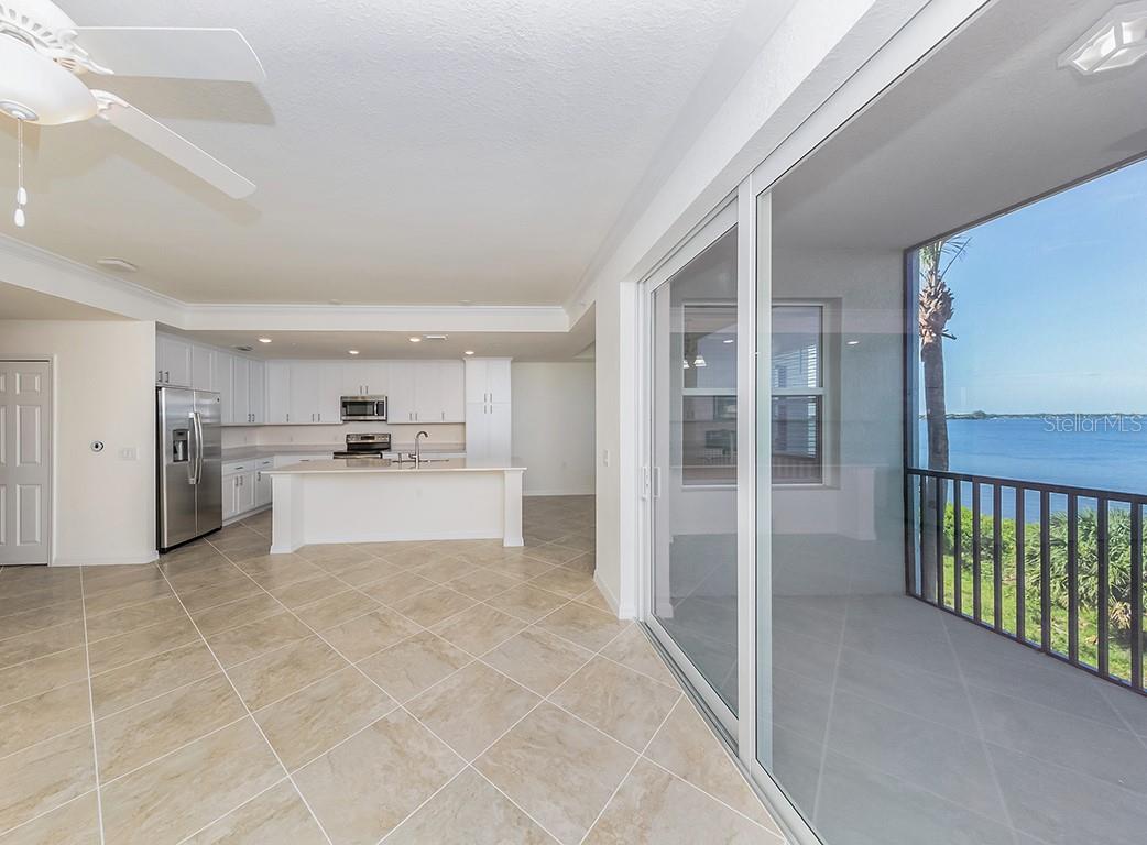 920 TIDEWATER SHORES LOOP #307, BRADENTON, FL, 34208