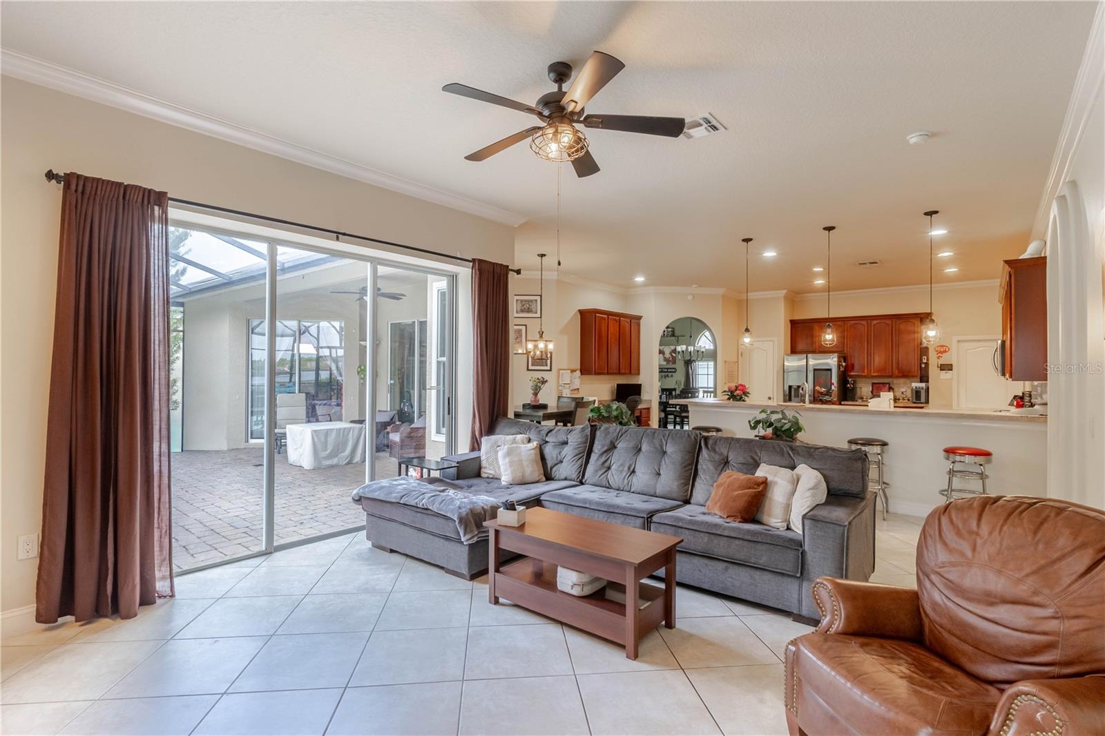 417 GRAND RESERVE DR, DAVENPORT, FL, 33837