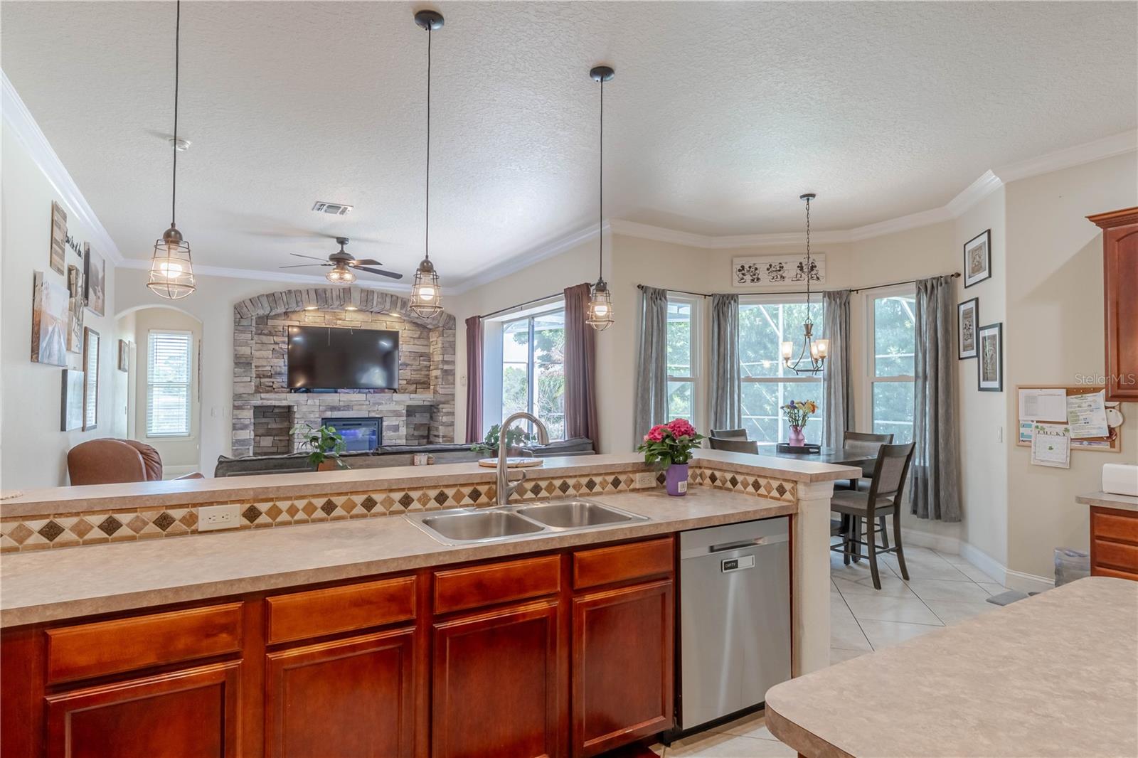 417 GRAND RESERVE DR, DAVENPORT, FL, 33837