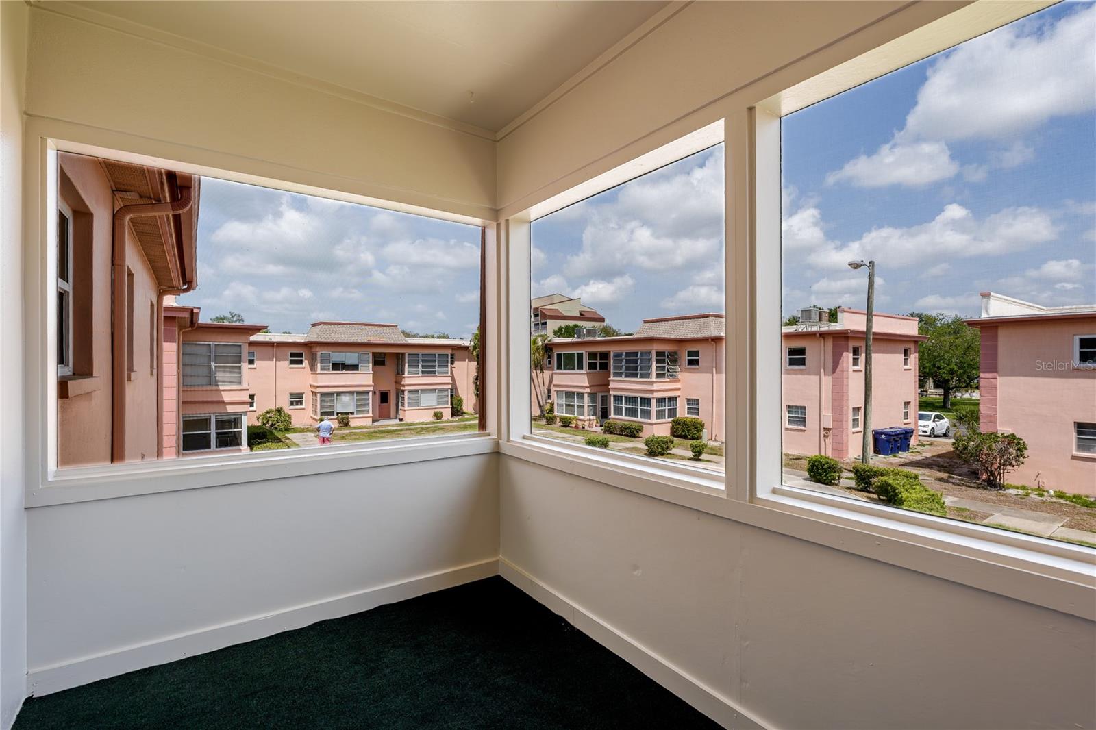 7001 PLACE DE LA PAIX #2A, SOUTH PASADENA, FL, 33707