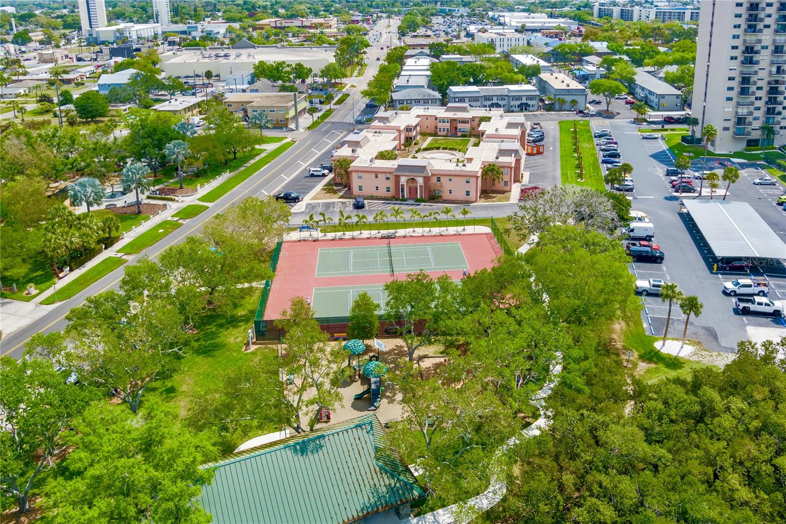 7001 PLACE DE LA PAIX #2A, SOUTH PASADENA, FL, 33707
