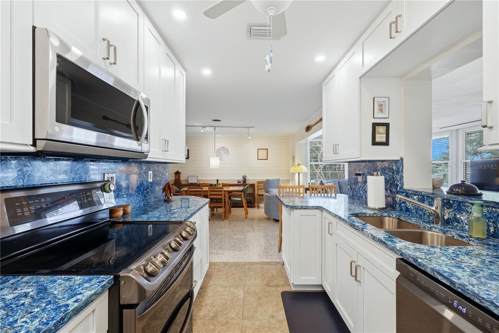 704 PORTIA ST N, NOKOMIS, FL, 34275